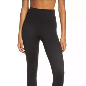Spanx Booty Boost Active 7/8 Leggings Large 50186R